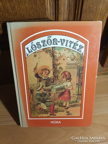Lószőr-vitéz - SZÁZ ÉV MESÉI (1840-1940) - Móra Ferenc Ifjúsági Könyvkiadó - 1990