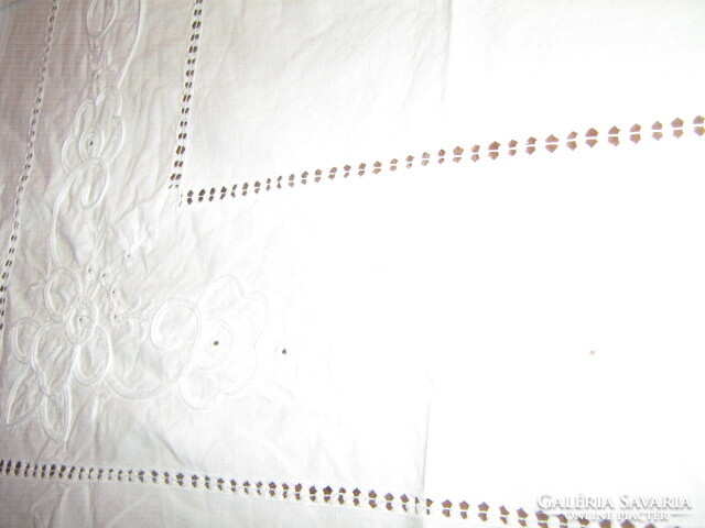 Wonderful azure sewn lacy white tablecloth