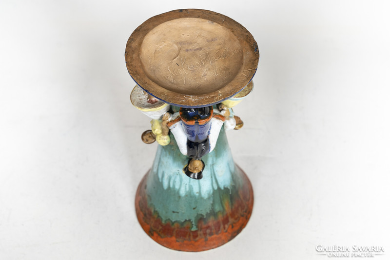 Molnár Kálmán kerámia váza figurális dekorral