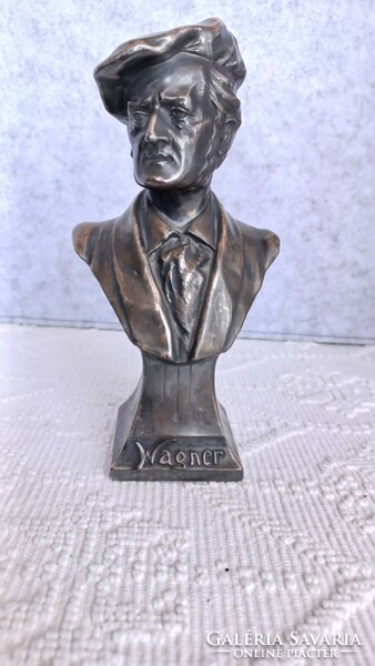 Antique bronze Wagner bust, 17 x 8.5 cm, base: 5.3 x 5.3 cm, 788 g.
