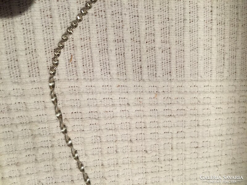 Ezüst (Ag),  csavart nyaklánc, nagyon dekoratív darab, jelzett, 46 cm, nettó 6,78 gramm  (GYFD)