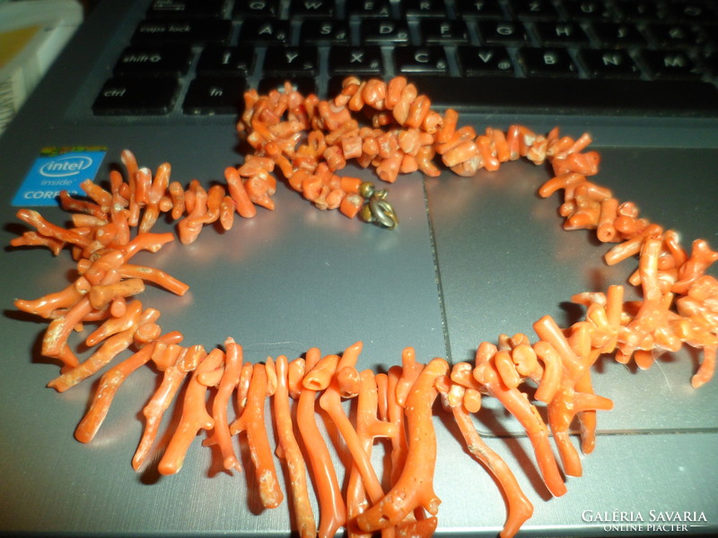Branched coral necklace