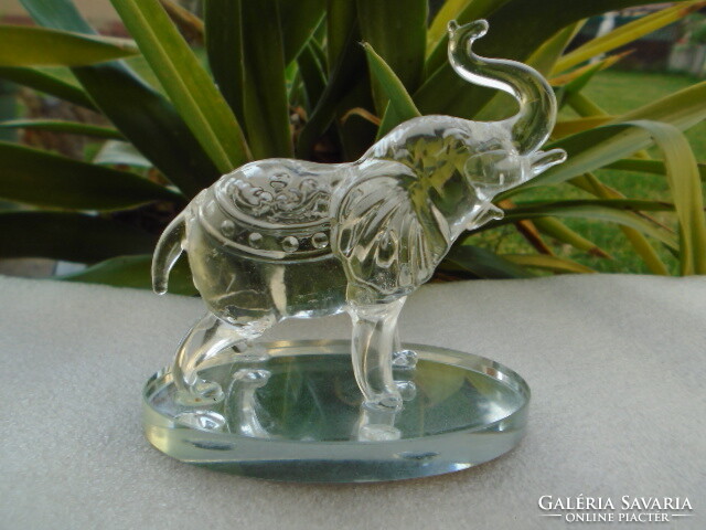 Beautiful French Lalique glass Indian lucky elephant