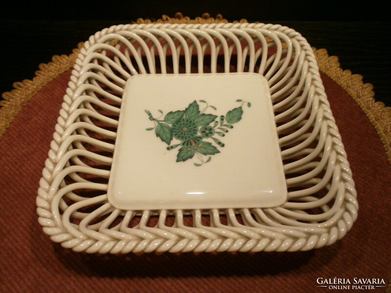 Herend green apony wicker serving bowl