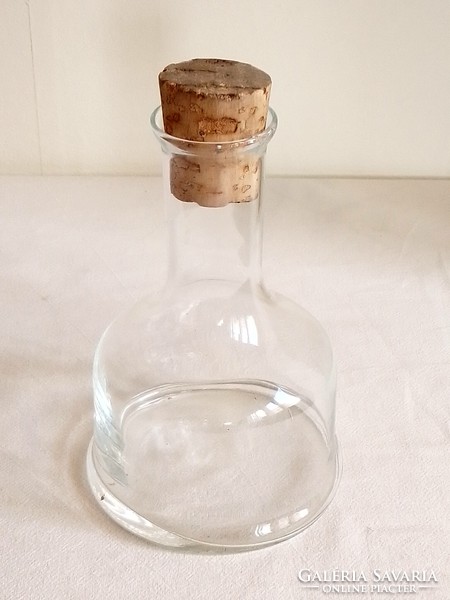 Régi, formába fújt üveg kiöntő palack parafa dugóval, hibátlan, 14.5 cm, ecet, olaj