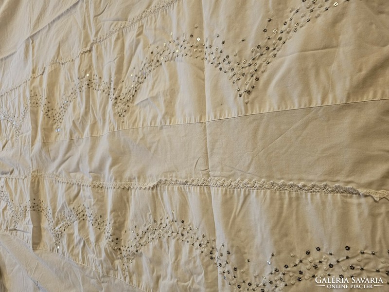 Beautifully decorated double duvet cover, bedspread.