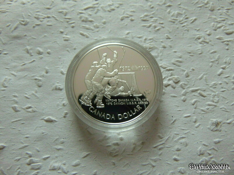 Canada 1 dollar 1997 pp 925 silver 25.17 Grams in sealed capsule