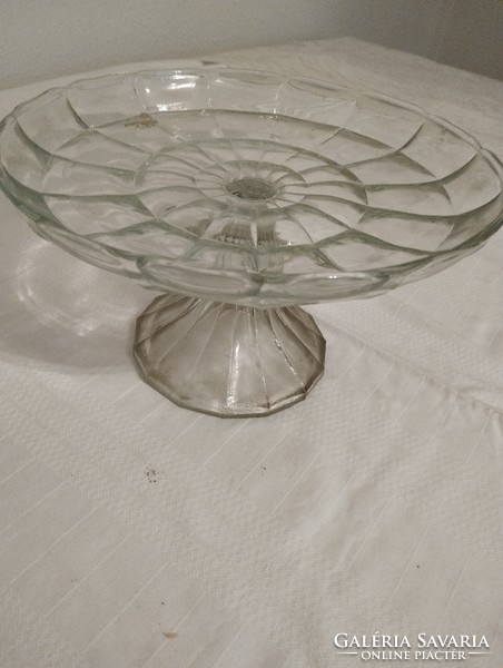 Cake bowl with glass base