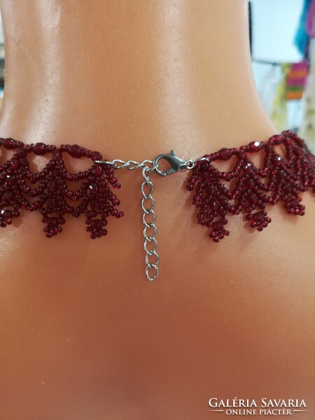 Burgundy neckband or necklace