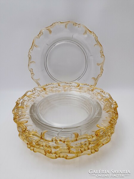 Small glass plates, 19cm, 6 in one