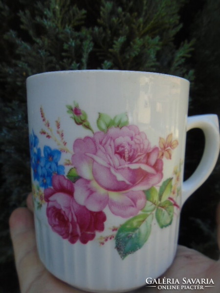 Antik Zsolnay teás bögre gyönyörű virág festéssel ritka darab