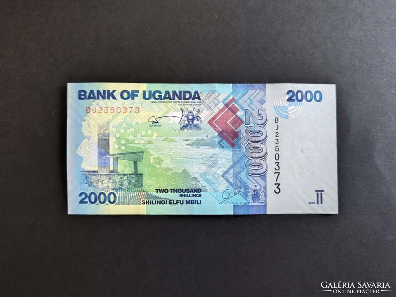 Uganda 2000 shillings 2015, aunc