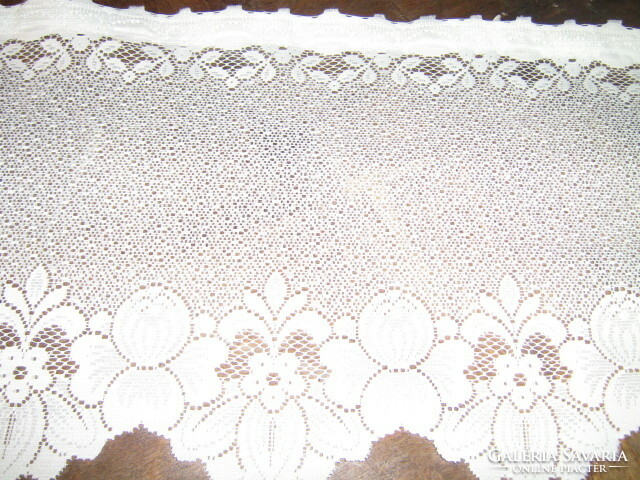 Gyönyörű halványrózsaszín virág motívumos vitrázs függöny drapéria
