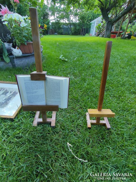 Wooden book stand or picture stand