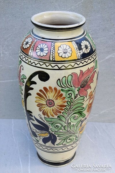 Korondi ceramic standing vase