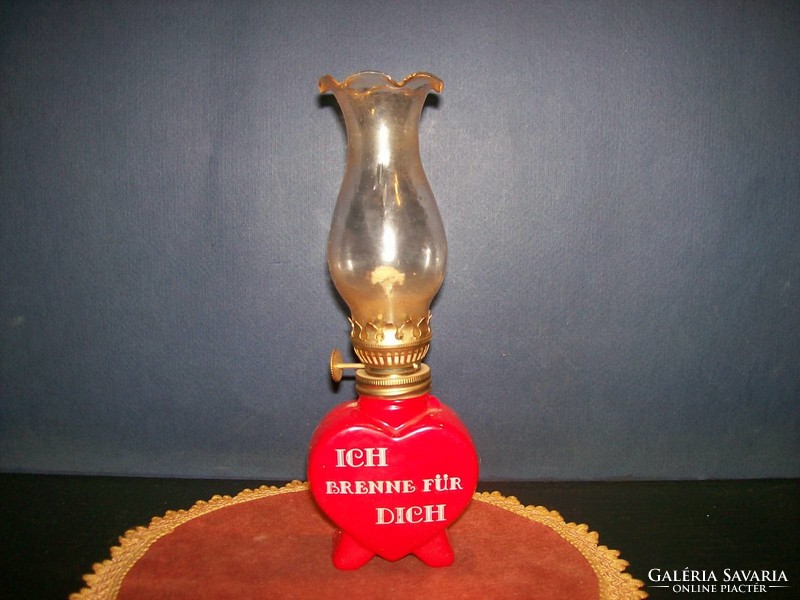 Petroleum lamp 21 cm high
