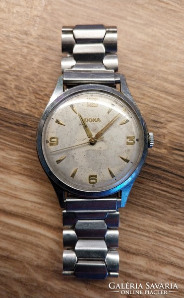 Vintage mechanical doxa men's watch