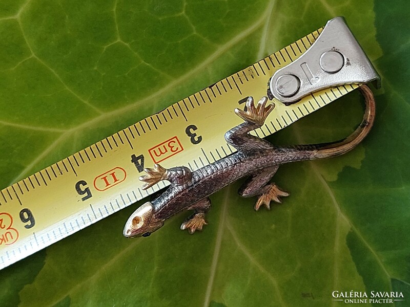 Gekkó alakú bross fém gyík kitűző