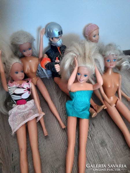 Retro vegyes Barbie baba csomag + a görkoris  Man