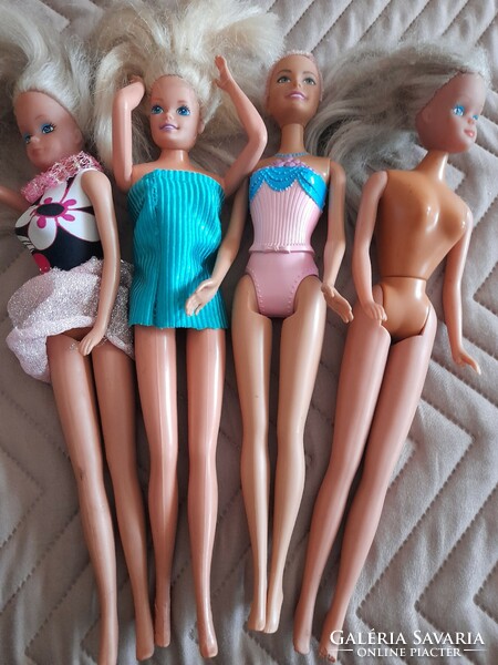 Retro vegyes Barbie baba csomag + a görkoris  Man