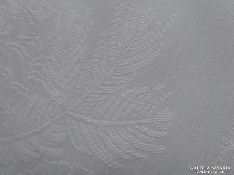 Damaszt asztal teritő 3 db szalvétával H G monogrammal