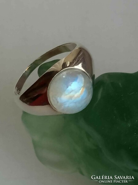Rainbow moonstone sterling silver ring size 57