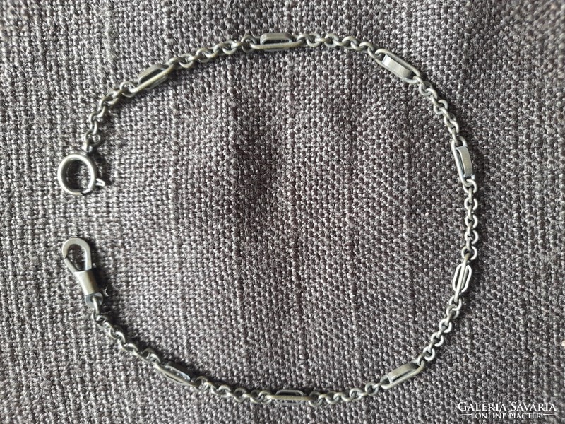 Pocket chain 34 cm antique piece.