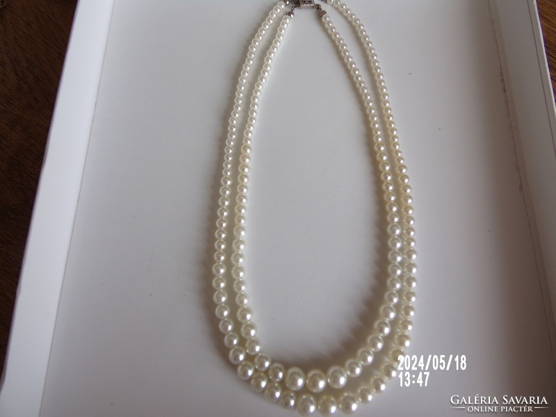 2-row white tekla necklace