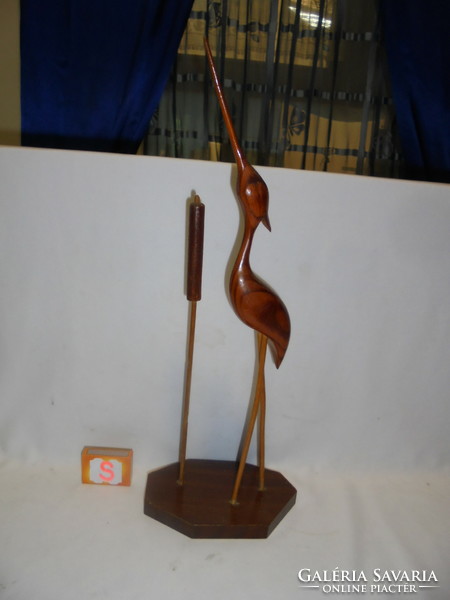 Retro faragott fa kócsag bambusz náddal - 44 cm - szobor, balatoni szuvenír