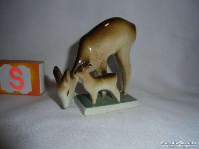 Zsolnay őzek figura, nipp