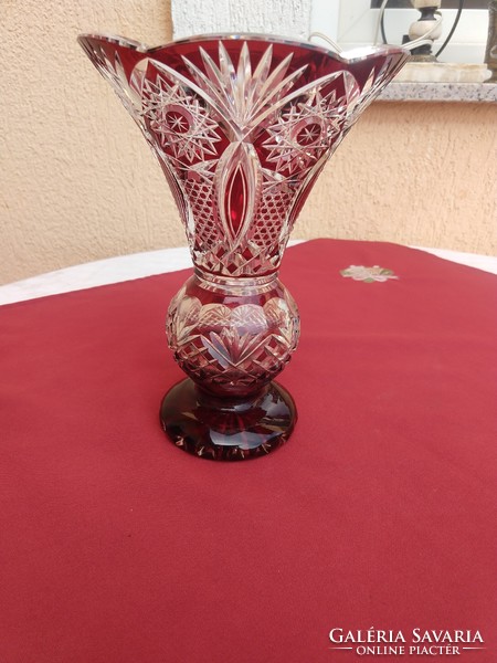Burgundy striped crystal vase, 21.5 cm, 1 kg, flawless, now without minimum price,