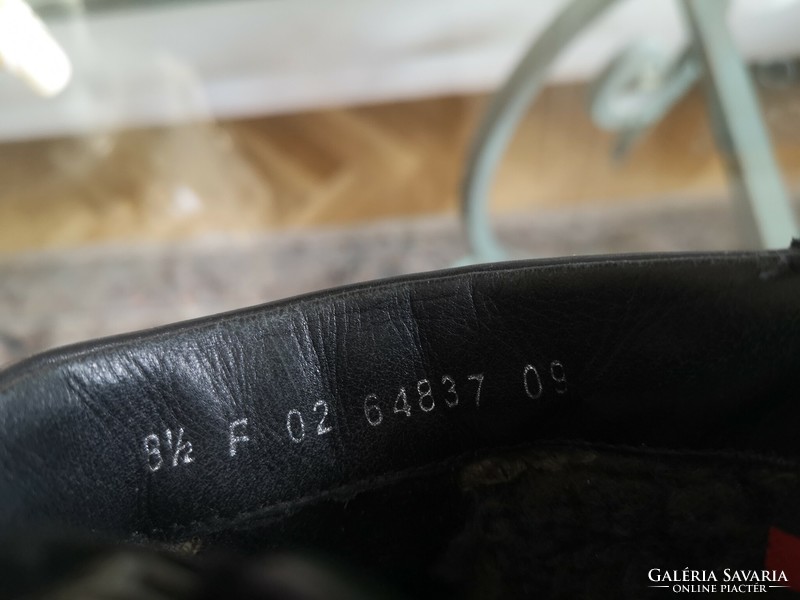 Lloyd 42.5-43-as 8.5-es fekete báránybéléses loafer, félcipő, csizma