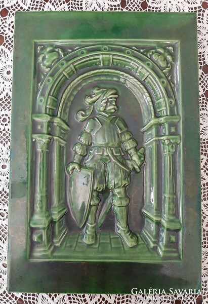Ceramic wall picture depicting a knight marked piece 34 cm x 22.5 cm flawless piece