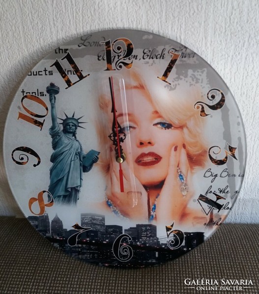 Marilyn Monroe wall clock (26544)