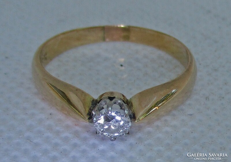 Elegáns régi 14kt arany gyűrű  gyémánt kővel 0,25ct