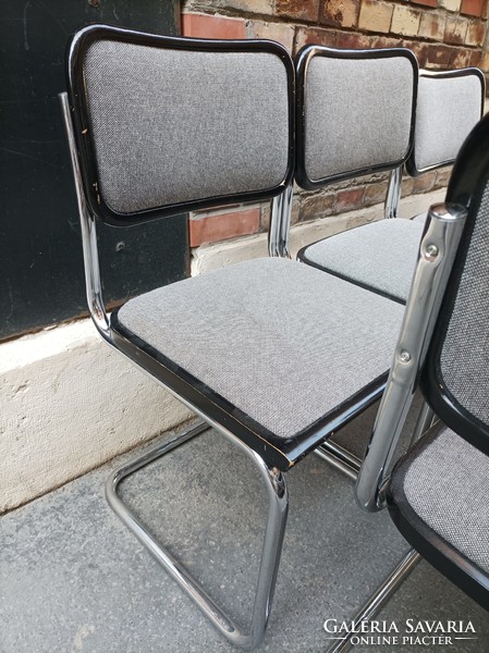 Bauhaus design Cesca szék, Marcel Breuer terv, kiváló állapotban a fém váz:)