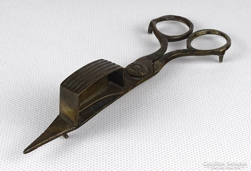 1R702 Antik XIX. századi réz gyertyaoltó olló 13.5 cm