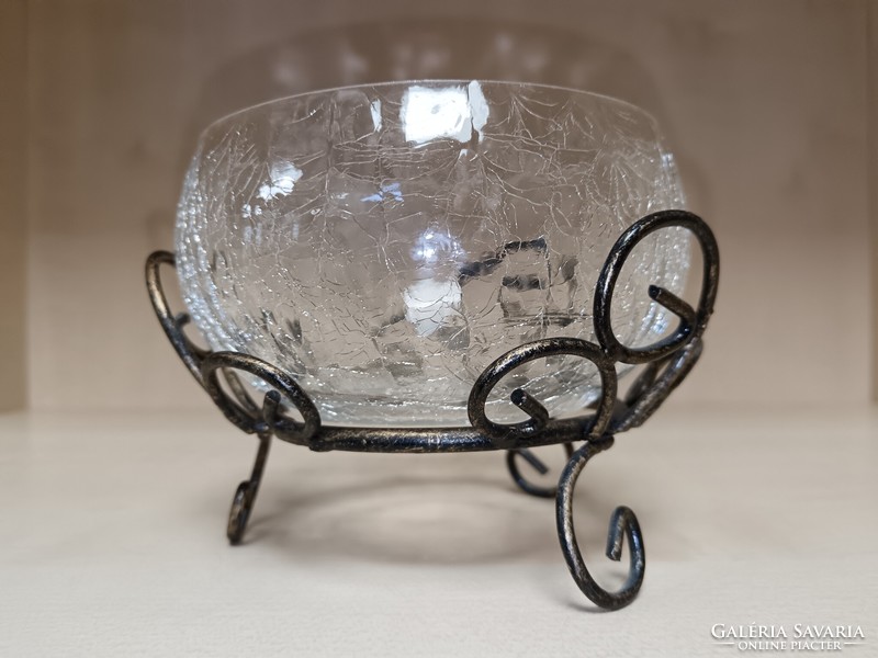 Cracked glass bowl with metal base