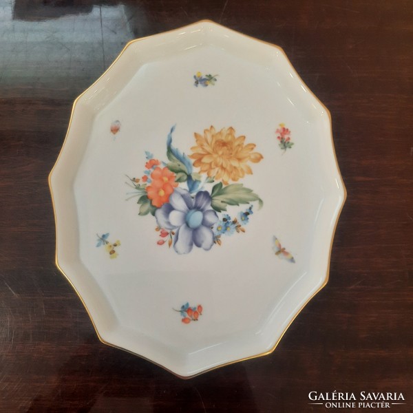 Herendi virágmintás porcelán kínáló tál. 1.oszt. Aláírt