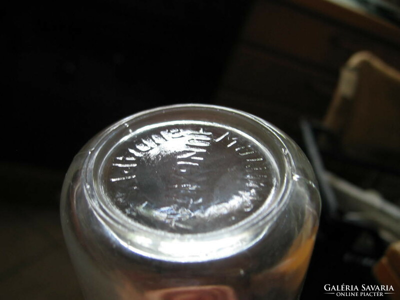 Retro FEDERAL LAW FORBIDS SALE OR RE USE OF THIS BOTTLE  MONINPEX HUNGARY BUDAPEST kis palack