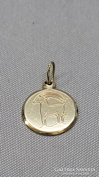 14 K arany horoszkóp medál "Kos" 1,17 g