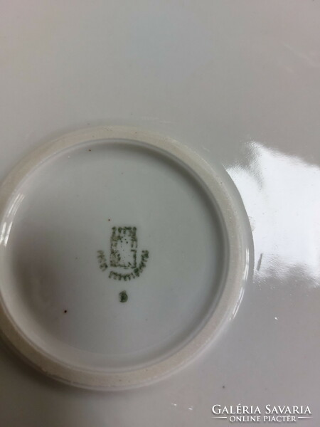 Zsolnay porcelán ritka, gyönyörű virágmintás kerek, tortás, süteményes kínáló tál arany széllel