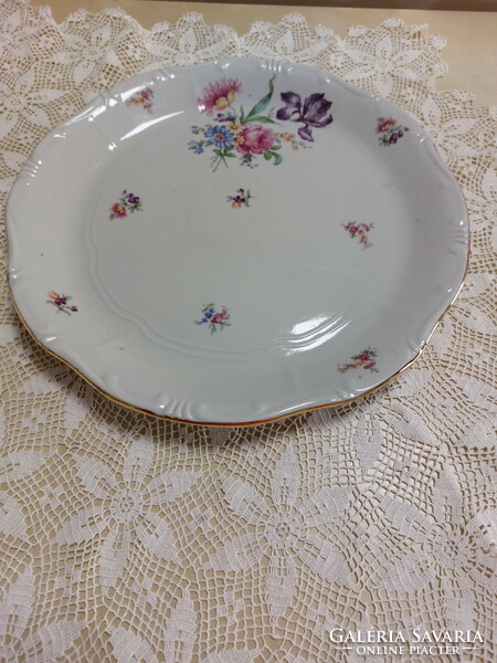 Zsolnay porcelán ritka, gyönyörű virágmintás kerek, tortás, süteményes kínáló tál arany széllel