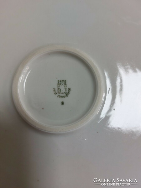 Zsolnay porcelán ritka, gyönyörű virágmintás kerek, tortás, süteményes kínáló tál arany széllel