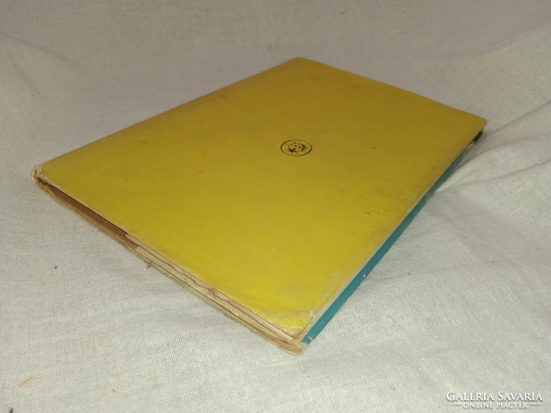 Richard Bowood (Author) - THE STORY OF SHIPS A LADYBIRD ACHIEVEMENTS BOOK1961 - angol nyelvű