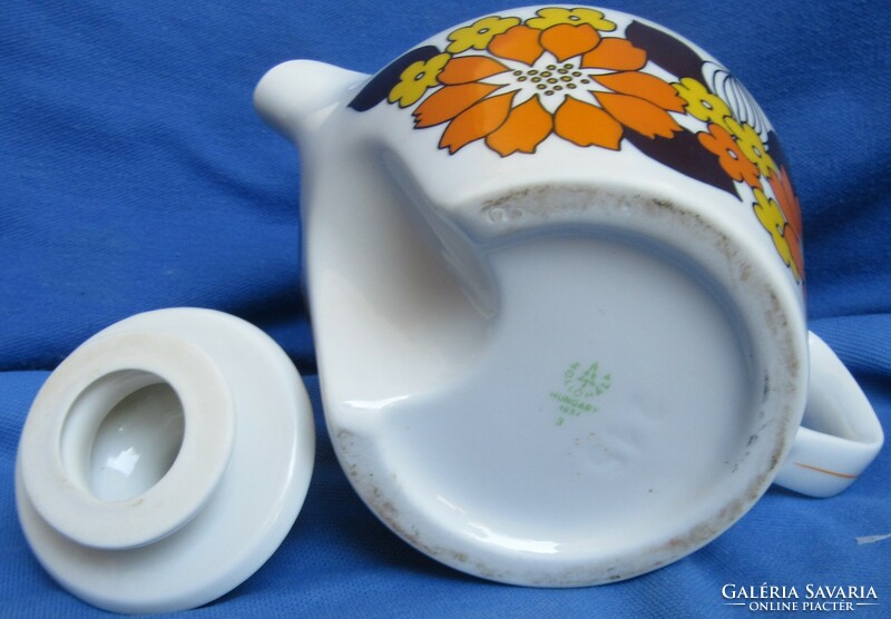 Hollóházi porcelán kotyogós kávéfőző kanna, jelzett, nem hibás.