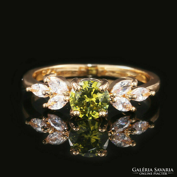 JAPÁN STÍLUSÚ KÜLÖNÖSEN SZÉP GYŰRŰ, OLIVA ÉS FEHÉR CIRKÓNIA KÖVES, 14 K. ARANYOZOTT