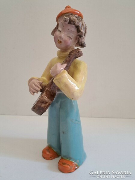 Jelzett H. Ráhmer Mária art-deco stílusú gitáros fiú kerámia szobor 26 cm