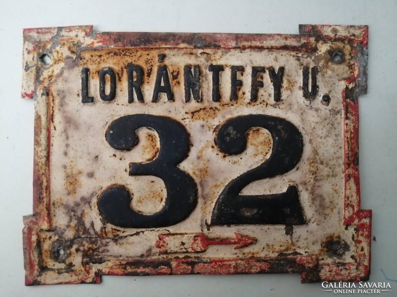 ANTIK UTCA- ÉS HÁZSZÁM  -  LORÁNTFFY U. 32