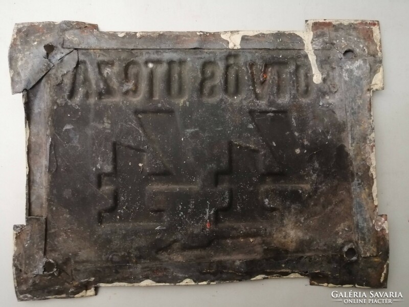 ANTIK UTCA- ÉS HÁZSZÁM  -  EÖTVÖS UTCZA 44